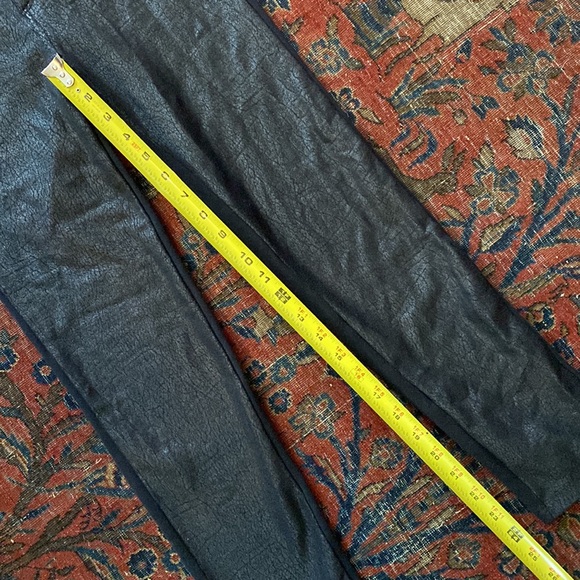 Croc leather leggings 🐊 - Picture 7 of 15